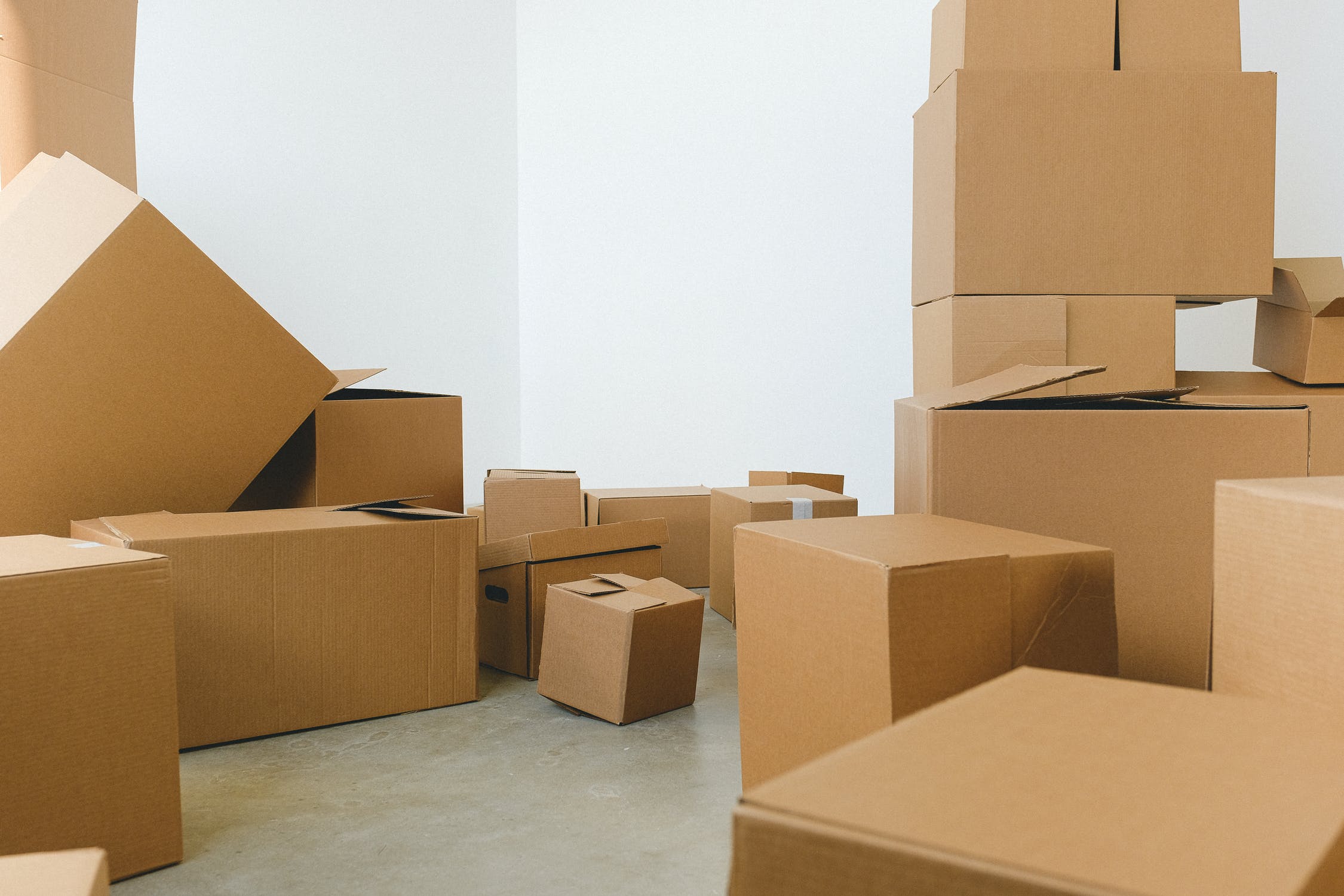 Eight Dimensions to Untangle Your Business Model Employee-driven Innovation